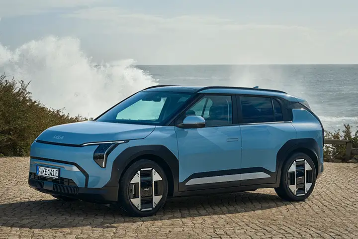 Kia EV3 front view electric SUV design and specifications
